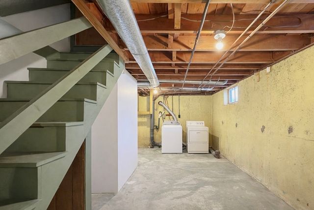 24 Evelyn Lane, Braintree, MA 02184