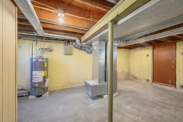 24 Evelyn Lane, Braintree, MA 02184