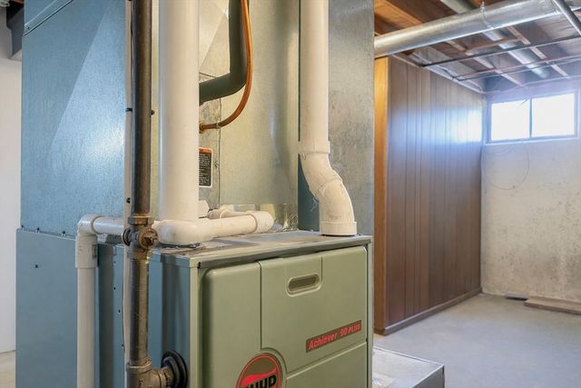 24 Evelyn Lane, Braintree, MA 02184