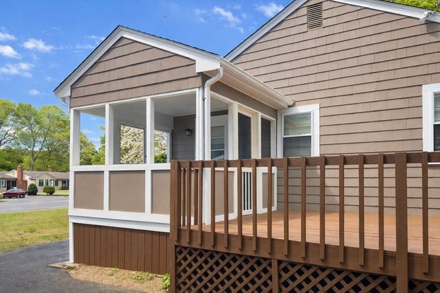 24 Evelyn Lane, Braintree, MA 02184