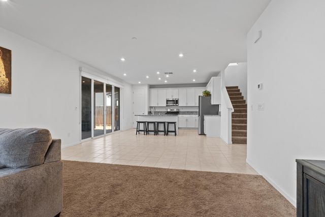 4013 Boulogne Way, Rancho Cordova, CA 95742