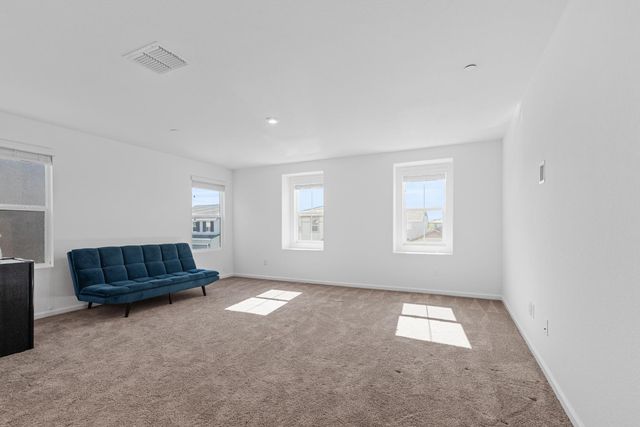 4013 Boulogne Way, Rancho Cordova, CA 95742