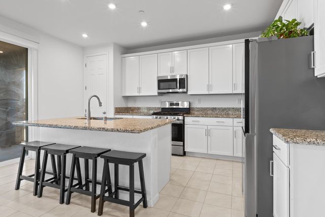 4013 Boulogne Way, Rancho Cordova, CA 95742