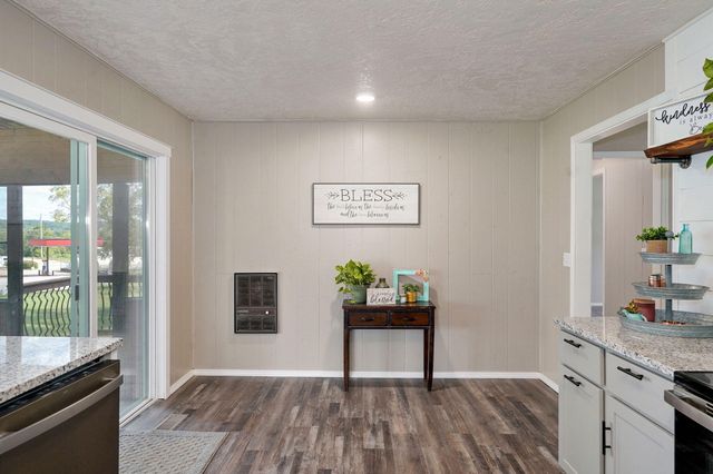 304 Summit Street, Cabool, MO 65689