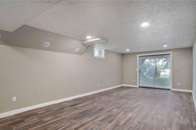 304 Summit Street, Cabool, MO 65689