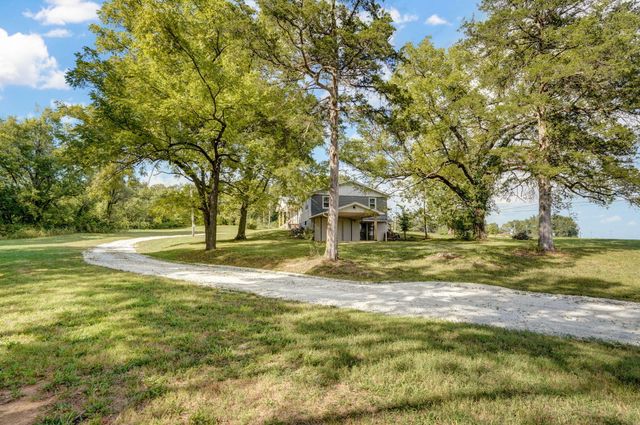 304 Summit Street, Cabool, MO 65689