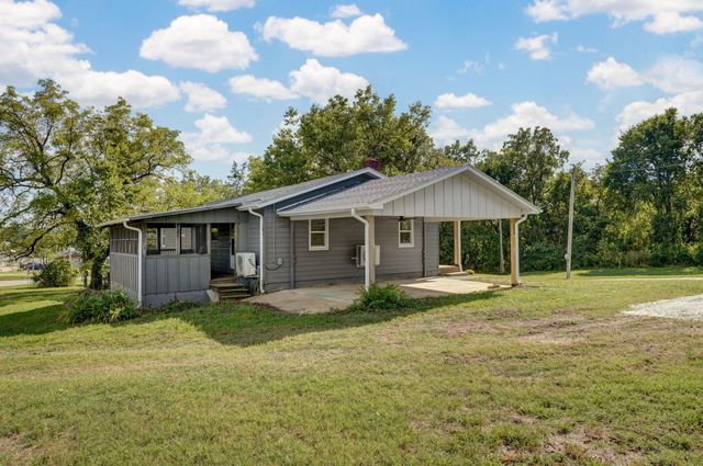 304 Summit Street, Cabool, MO 65689