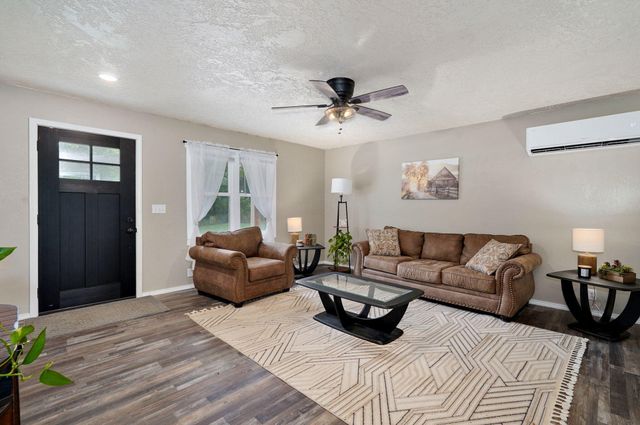 304 Summit Street, Cabool, MO 65689