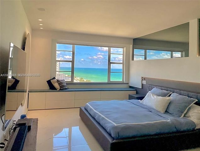 5255 Collins Avenue 9E, Miami Beach, FL 33140