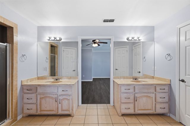 135 Rim Rock Road, Aledo, TX 76008