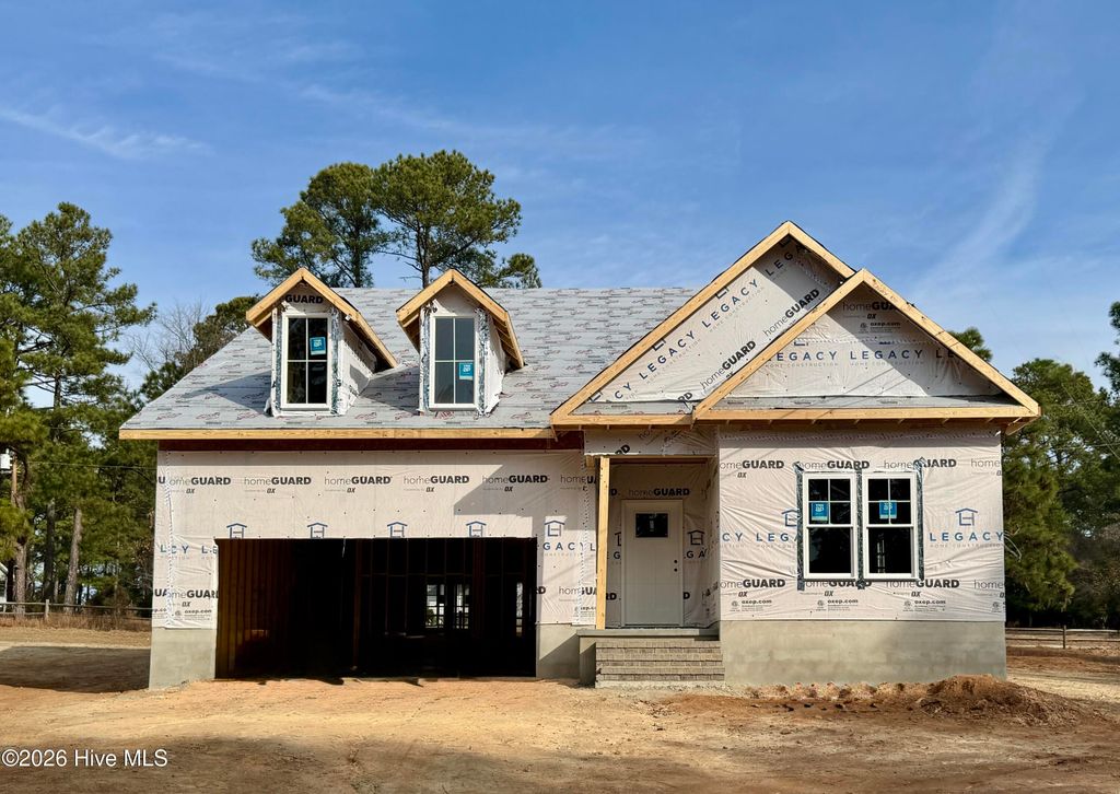 100 Tower Street, Southern Pines, NC 28387