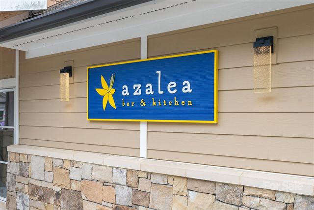 429 Bowling Park Road, Asheville, NC 28803