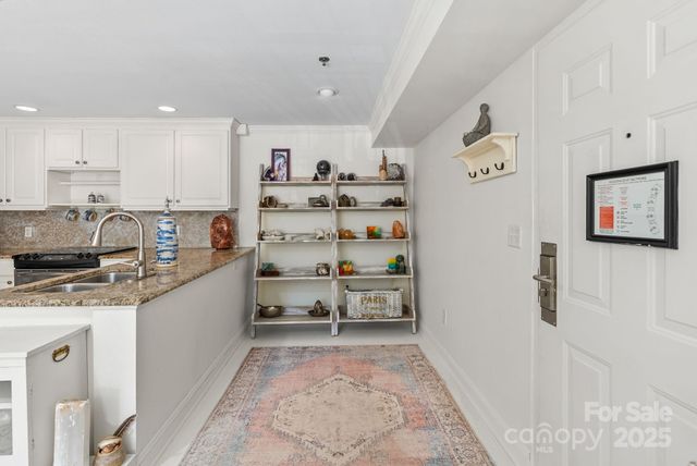 429 Bowling Park Road, Asheville, NC 28803