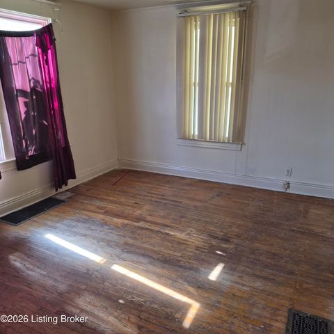 1700 W Oak St, Louisville, KY 40210