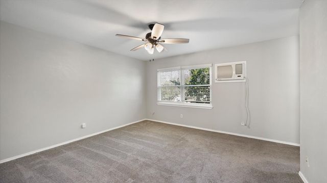 6925 Red Fox Trail, Fort Worth, TX 76137