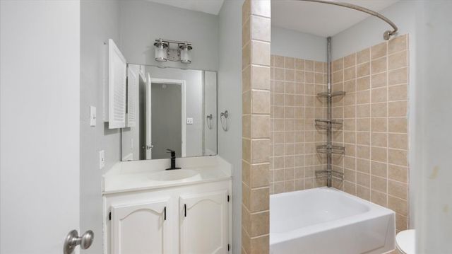 6925 Red Fox Trail, Fort Worth, TX 76137