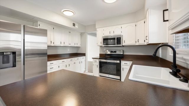 6925 Red Fox Trail, Fort Worth, TX 76137