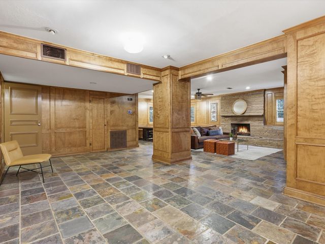 2341 Lofton Terrace, Fort Worth, TX 76109