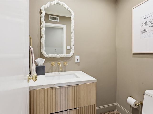 2341 Lofton Terrace, Fort Worth, TX 76109