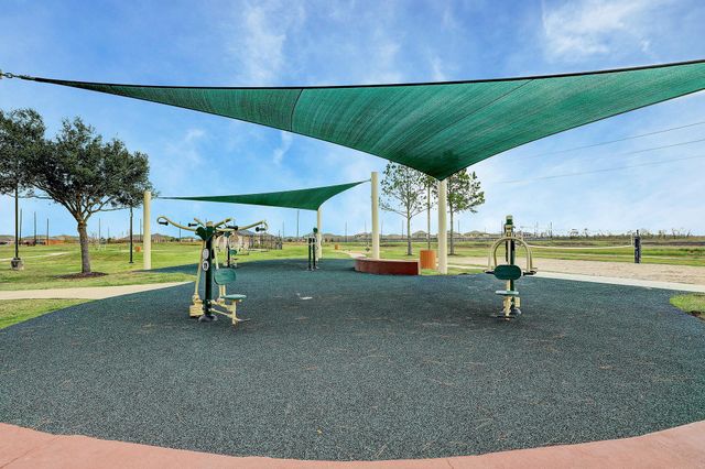 223 Sunset Colony Drive, Rosharon, TX 77583