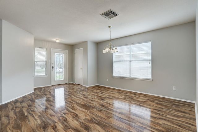 223 Sunset Colony Drive, Rosharon, TX 77583