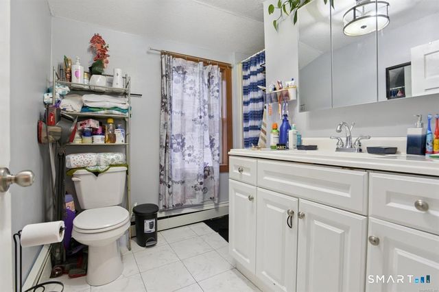 1780 Boston Post Road, Old Saybrook, CT 06475