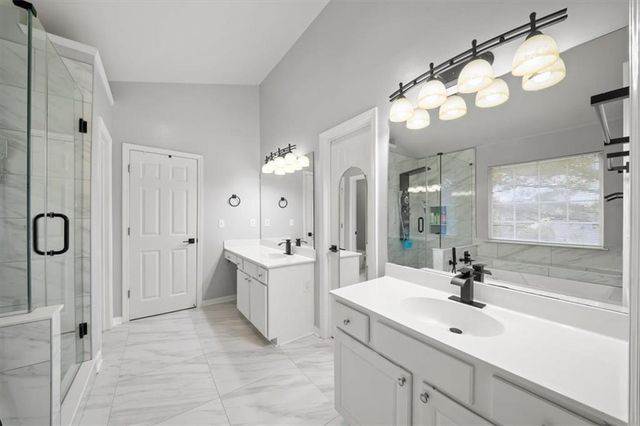 3035 Baywood Way, Roswell, GA 30076