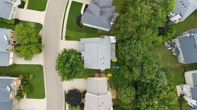 3035 Baywood Way, Roswell, GA 30076