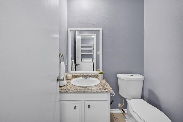 6013 Leafwood Circle, League City, TX 77573