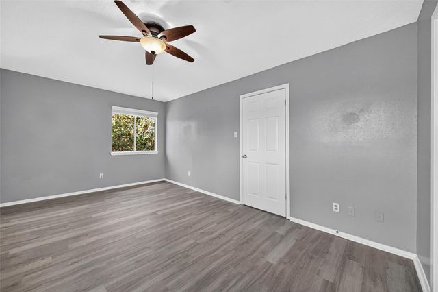 6013 Leafwood Circle, League City, TX 77573