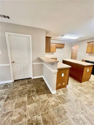 1235 Wakefield E Drive, Mobile, AL 36695