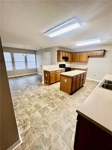 1235 Wakefield E Drive, Mobile, AL 36695