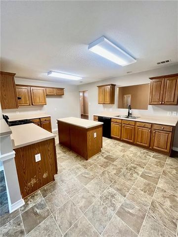 1235 Wakefield E Drive, Mobile, AL 36695