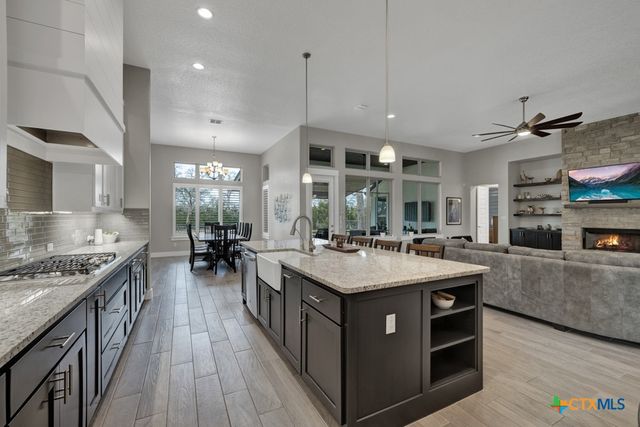 388 Butternut Way, New Braunfels, TX 78132