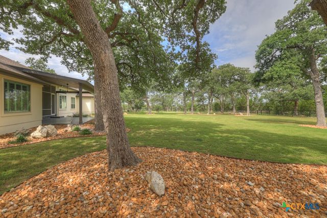 388 Butternut Way, New Braunfels, TX 78132