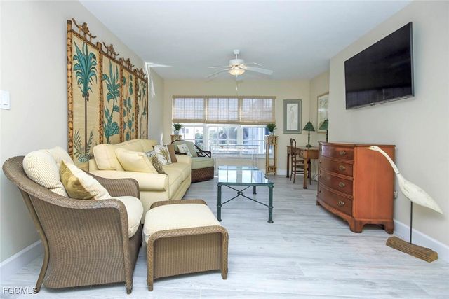 3145 W Gulf DR 205, Sanibel, FL 33957