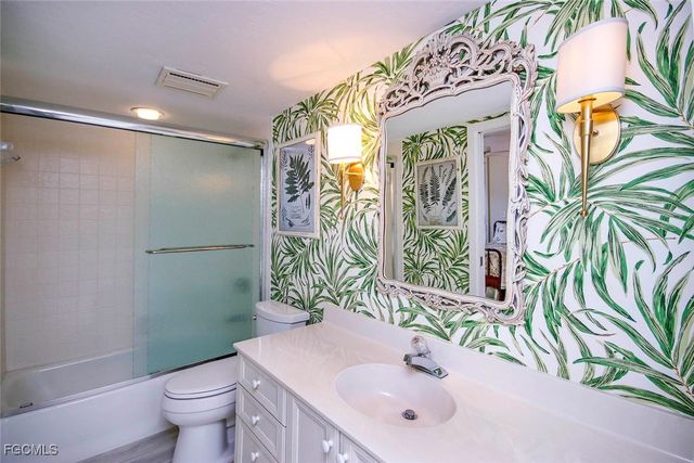 3145 W Gulf DR 205, Sanibel, FL 33957