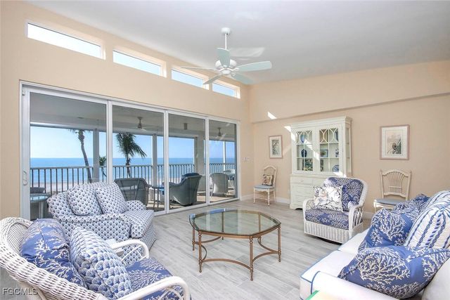 3145 W Gulf DR 205, Sanibel, FL 33957