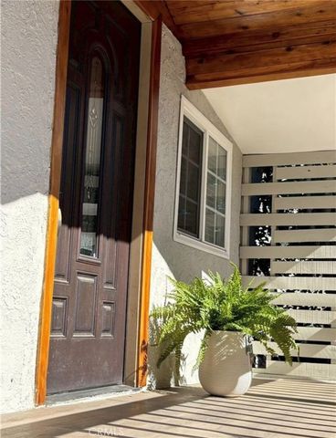 4563 4565 Lexington, Los Angeles, CA 90029