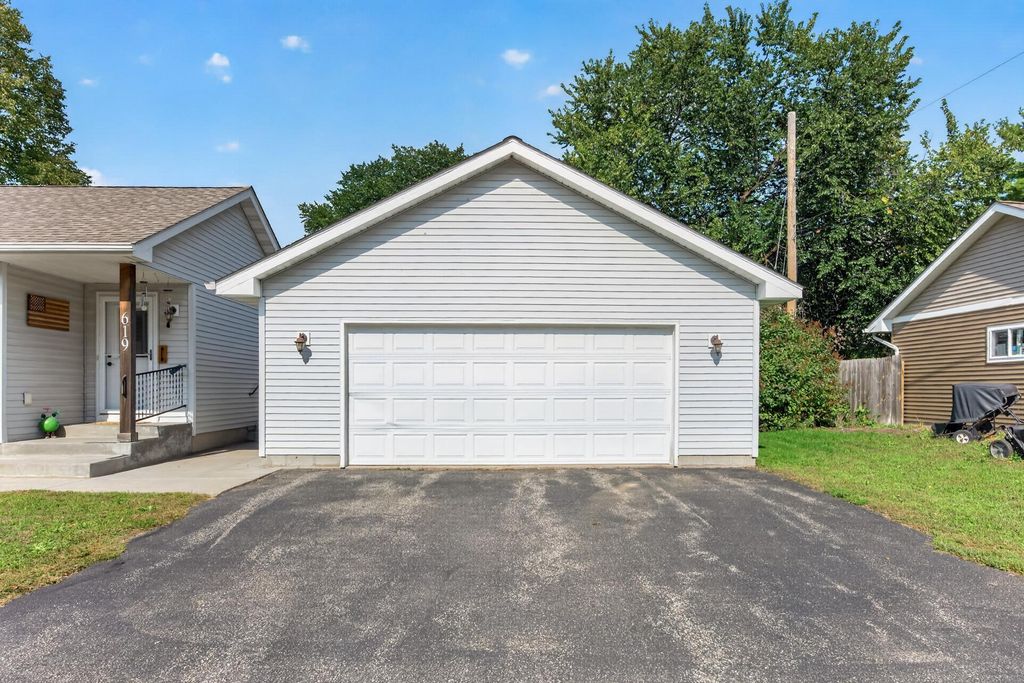 619 7th Street, Newport, MN 55055 — photo 4