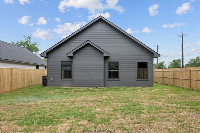 503 Legion Court, Bryan, TX 77803