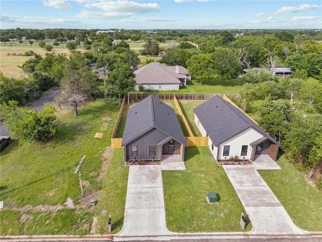 503 Legion Court, Bryan, TX 77803