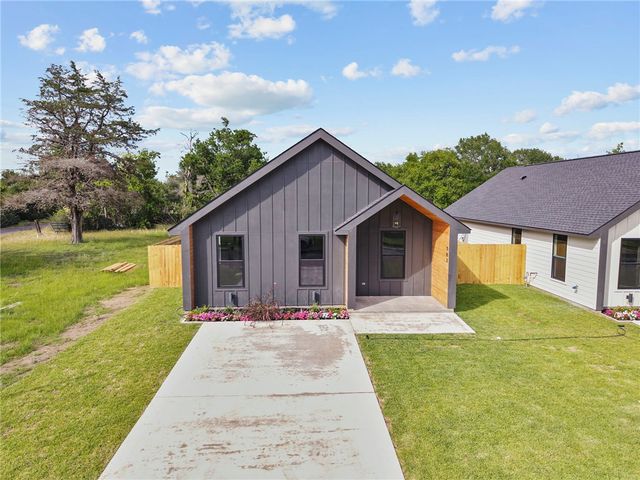 503 Legion Court, Bryan, TX 77803