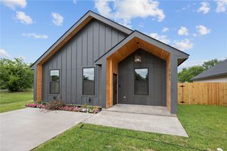 503 Legion Court, Bryan, TX 77803