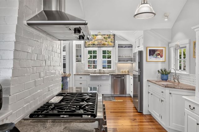 166 Shore Road, Chatham, MA 02633