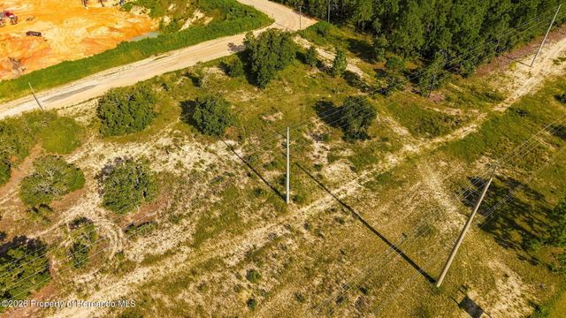 5050 W Hoskins Lane, Lecanto, FL 34461