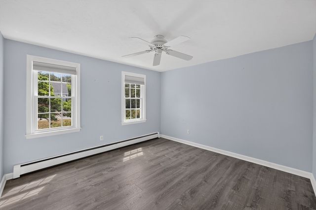 12 Cransbourne Cir, Mashpee, MA 02649