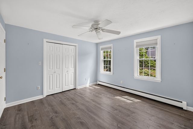 12 Cransbourne Cir, Mashpee, MA 02649