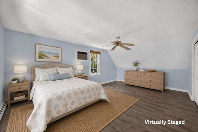 12 Cransbourne Cir, Mashpee, MA 02649