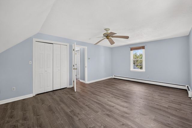 12 Cransbourne Cir, Mashpee, MA 02649